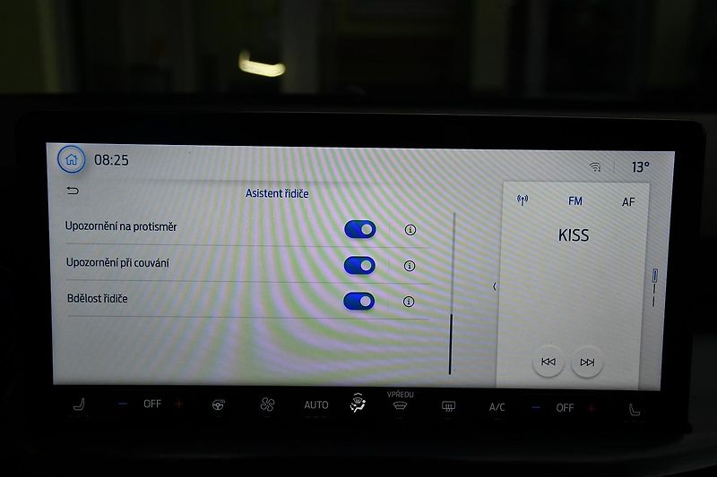 Ford Focus 1.0EcoBoost A/T NAVI 1M ČR - fotka 31 z 38