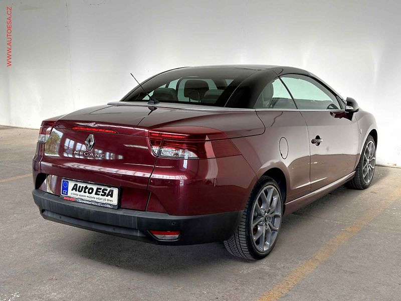 Renault Mégane (2014) 2.0 i, Luxe, AT, kůže, navi - fotka 4 z 16