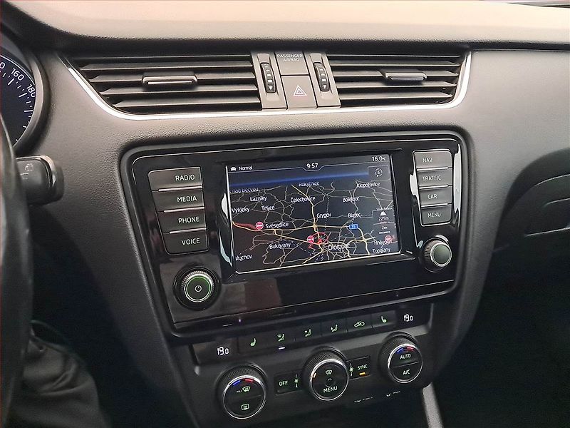 Škoda Octavia (2016) Style 2.0 TDI 4x4, 4X4, Navi - fotka 13 z 22