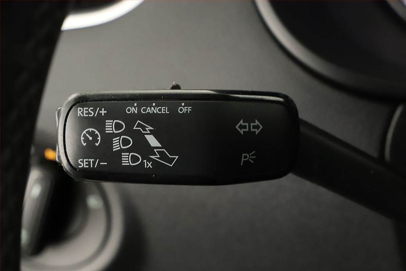 Škoda Octavia (2019) 1.6 TDI, Automat, Navi - fotka 19 z 21