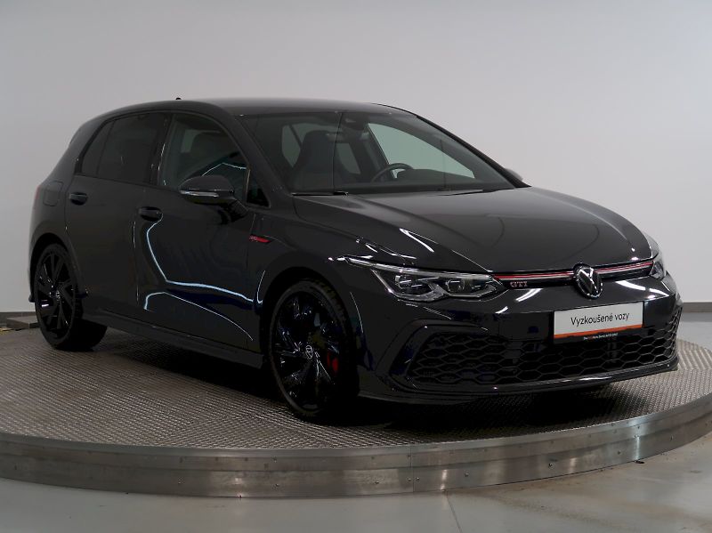 Volkswagen Golf (2024) GTI 2.0TSI 180KW DSG - fotka 6 z 36