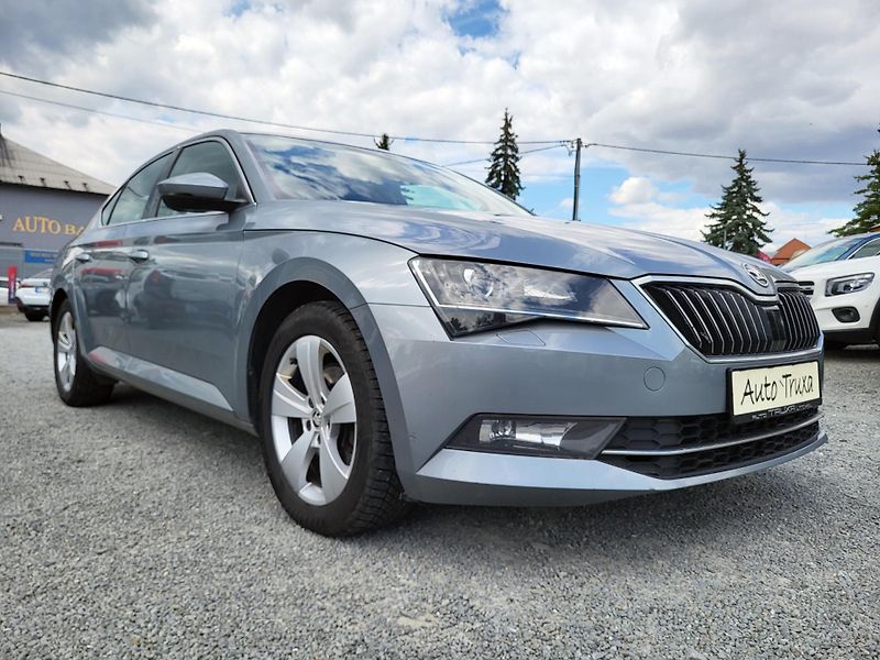 Škoda Superb III 2.0 TDi 110kW AMBITION *ČR - fotka 29 z 44