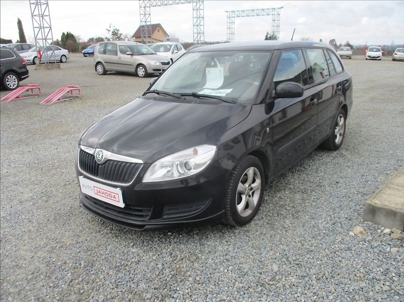 Škoda Fabia 1,2 TSI, klima, serv. kniha, - fotka 3 z 28