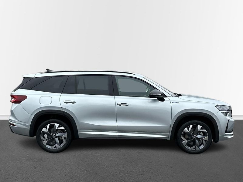Škoda Kodiaq (2025) 2,0 TDI 142 kW 7-stup. automat - fotka 7 z 24