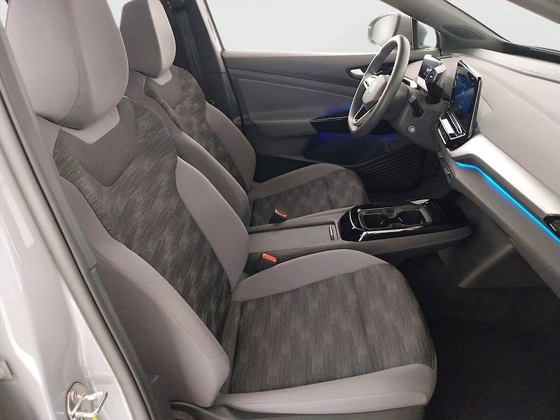 Volkswagen ID.4 (2022) Pure Perf. (55 kWh), SoH 89% - fotka 9 z 22