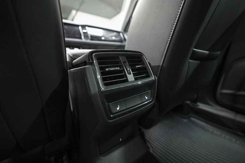 Škoda Kodiaq (2019) 2.0 TDI 140 kW 4x4 - fotka 26 z 39