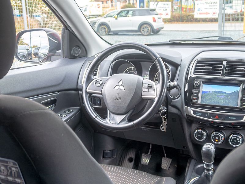 Mitsubishi ASX (2014) ČR 1.8D 110KW 4x4 – TV - fotka 12 z 52