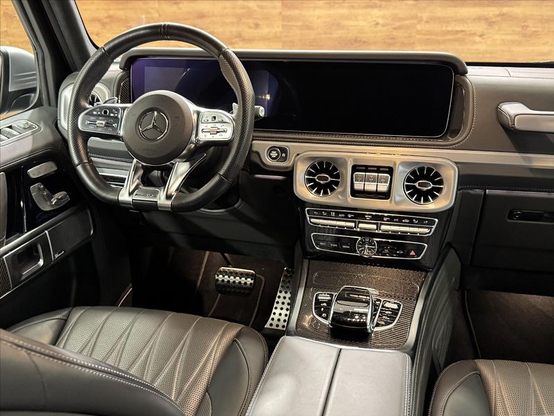 Mercedes-Benz Třídy G 63 AMG STRONGER THAT TIME - fotka 27 z 30