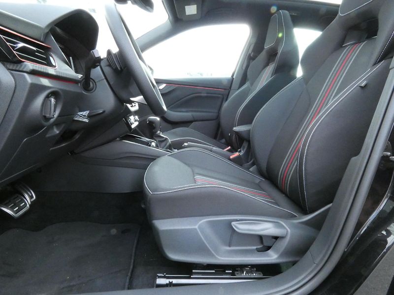 Škoda Scala Monte Carlo 1,0 TSI DSG - fotka 18 z 30