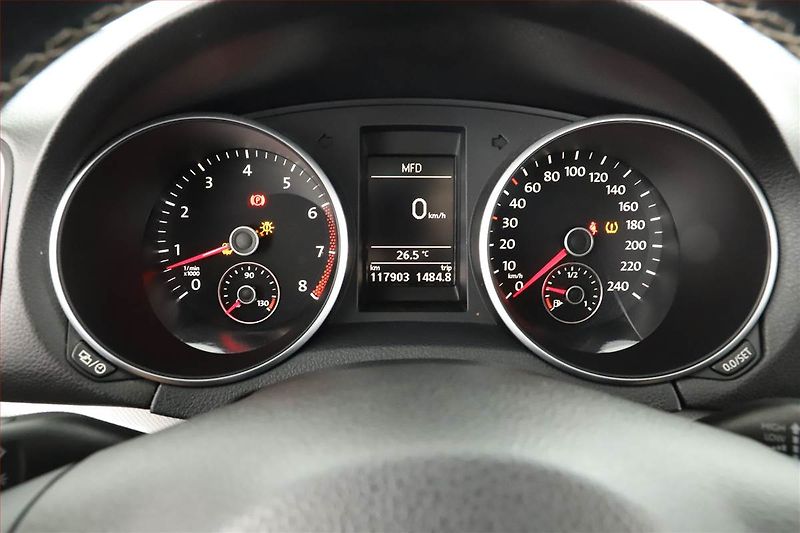 Volkswagen Golf (2012) Comfortline 1.2 TSI - fotka 13 z 24