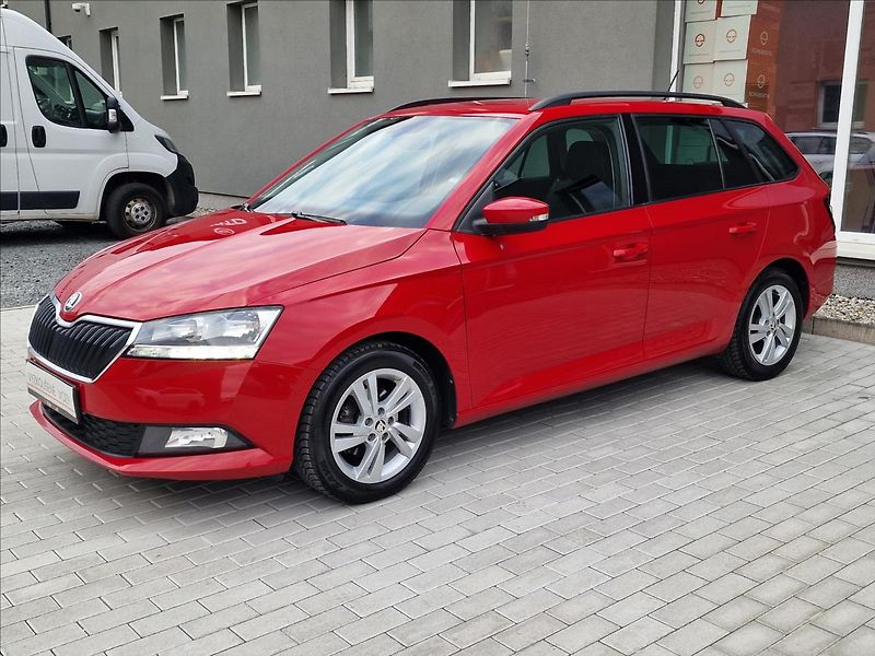 Škoda Fabia 1.0TSI Tour, původ ČR, 1.Maj. - fotka 6 z 49