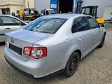 Volkswagen Jetta (2007) NÁHRADNÍ DÍLY 1.9TDI 77Kw  - náhled 4