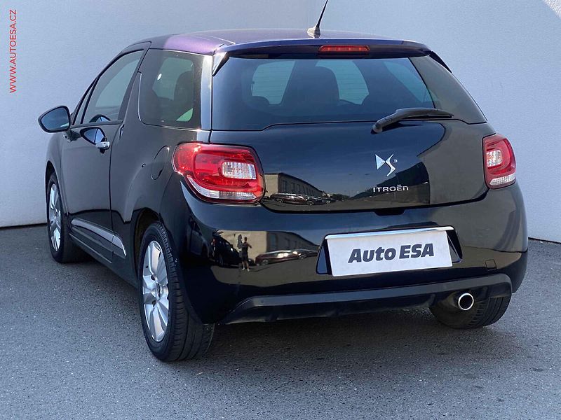 DS Automobiles DS3 (2014) 1.2 VTi, Kůže, park.čidla - fotka 6 z 17