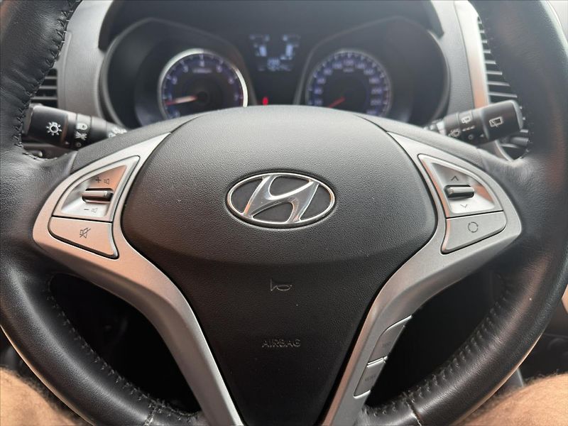 Hyundai ix20 1,4 CVVTi - fotka 12 z 29
