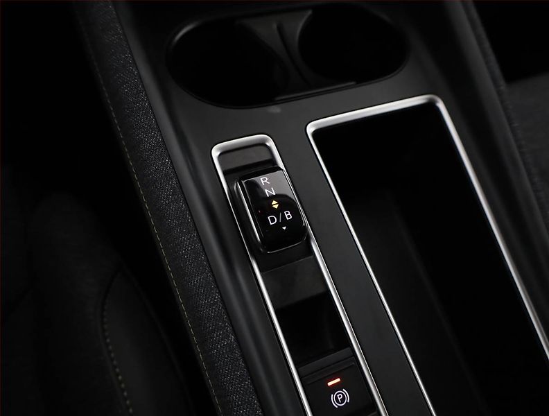Škoda Elroq (2025) Selection 50 (55 kWh), SoH 99% - fotka 11 z 21