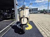 Vespa GTS 125 (2026) E5+ - náhled 9