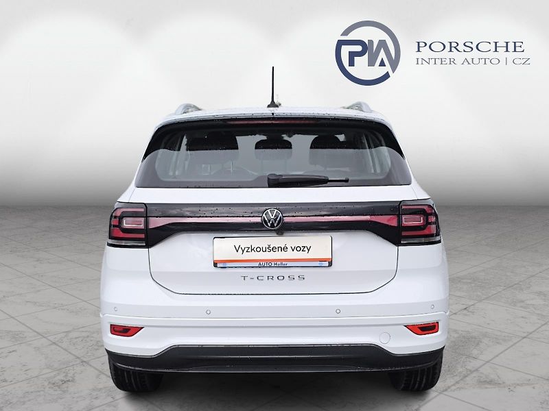 Volkswagen T-Cross 1.0 TSi R-Line - fotka 7 z 21