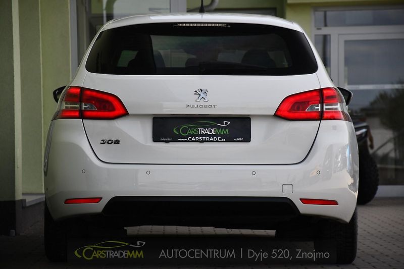 Peugeot 308 SW 1.5BlueHDi ACTIVE CARPLAY - fotka 4 z 47