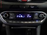 Hyundai i30 (2017) 1.5 T-GDI, ČR, DSG, LED - náhled 17