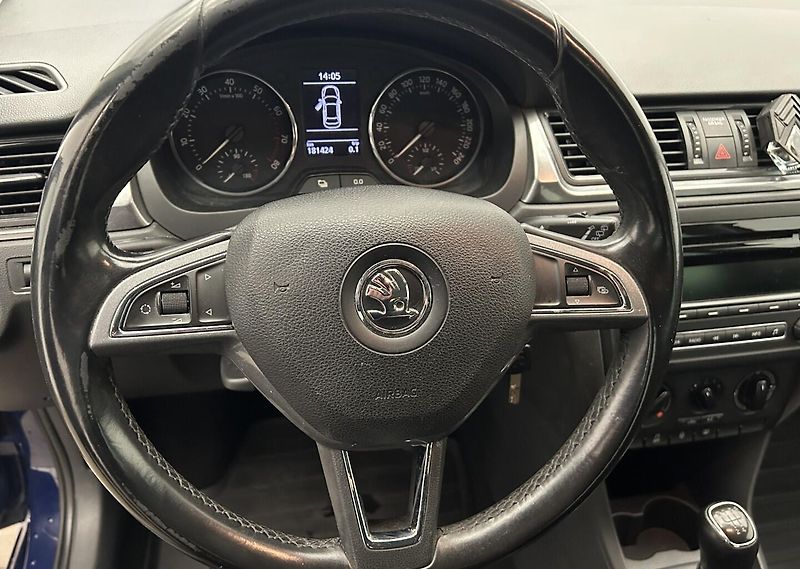 Škoda Rapid 1.2 TSi Ambition - fotka 13 z 21
