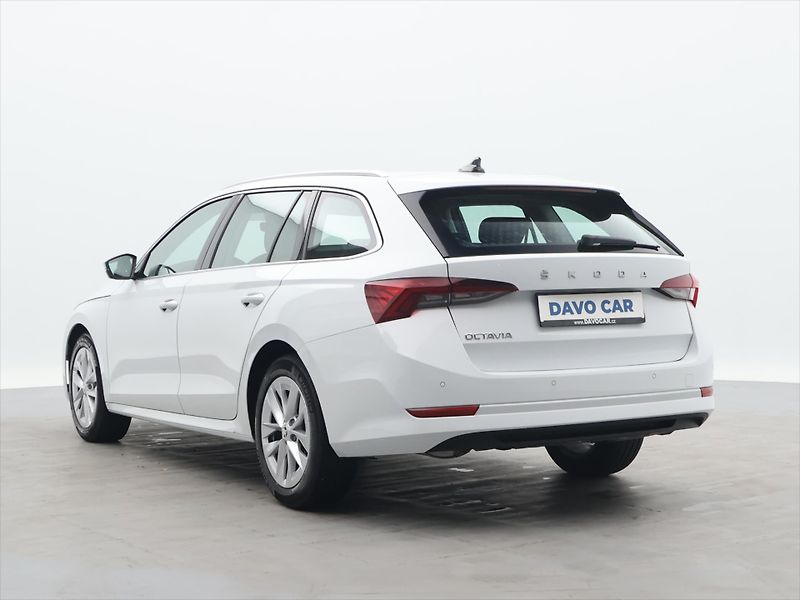 Škoda Octavia 1,5 - fotka 5 z 26