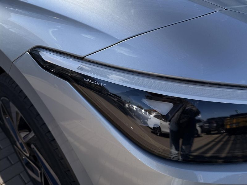Volkswagen ID.7 Tourer (2025) 210 kW 77kWh  Pro People - fotka 5 z 23