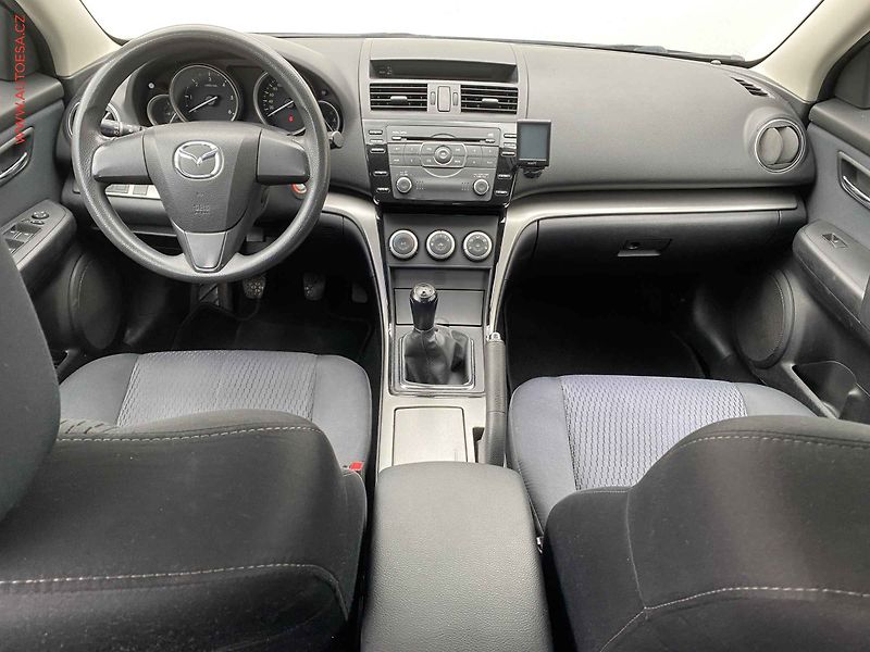Mazda 6 (2010) 2.2 MZR-CD, AC, TZ, park - fotka 8 z 15