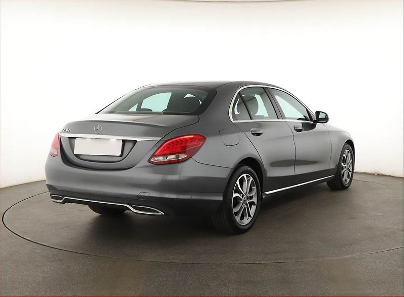 Mercedes-Benz Třídy C (2017) C 220 d, Automat, Tempomat - fotka 5 z 20