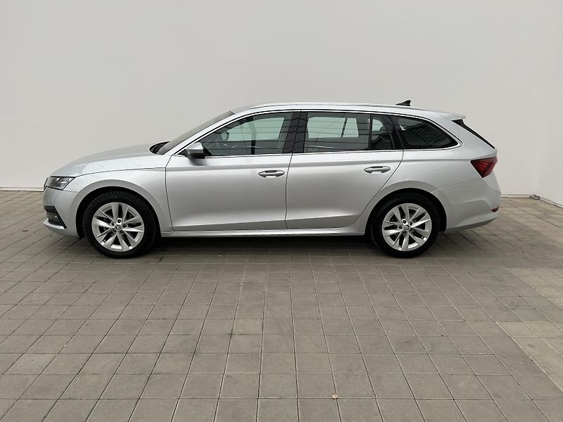 Škoda Octavia 2.0 TDI Style Plus - fotka 17 z 25