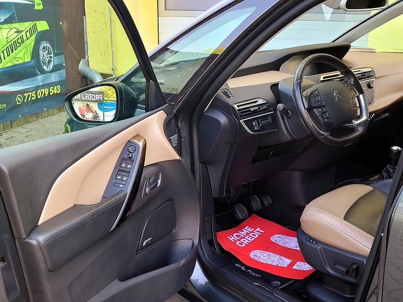 Citroën Grand C4 Picasso 2,0eHDi EXCLUSIVE, 7míst       - fotka 29 z 40