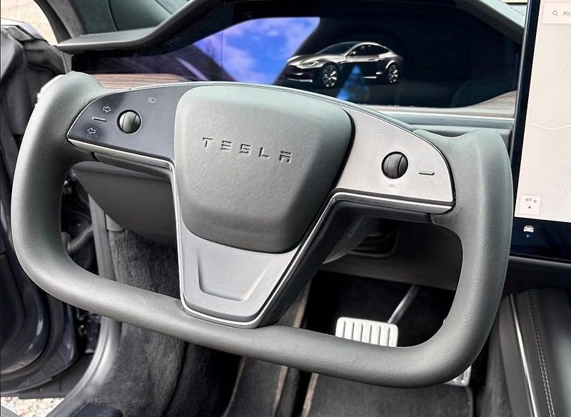 Tesla Model S LR AWD Vzduch Pano Tažné Kam - fotka 9 z 19