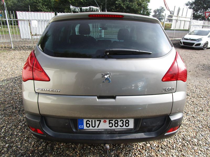 Peugeot 3008 1,6-115KW-NOVÉ KOTOUČE+BATERIE - fotka 4 z 15