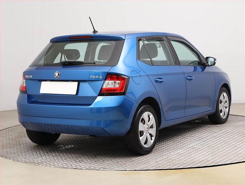 Škoda Fabia (2016) Ambition 1.0, ČR,1.maj - fotka 5 z 16