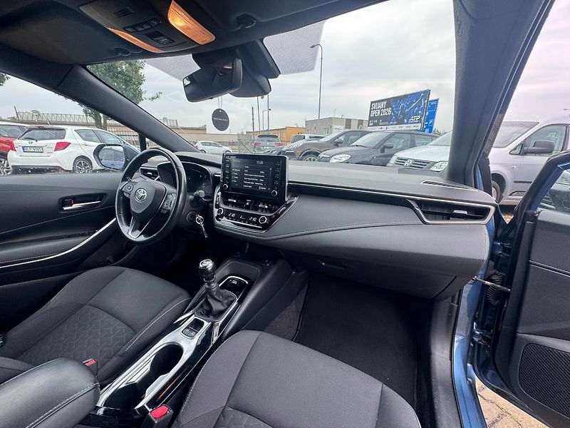 Toyota Corolla (2019) 1,2i 85KW TURBO SPOJKA 2. MAJ - fotka 44 z 50