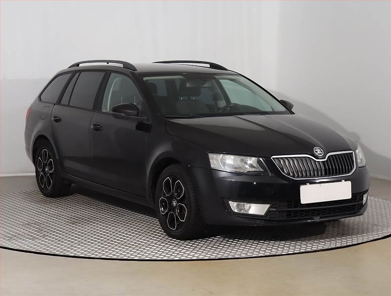Škoda Octavia (2014) 1.6 TDI, Navi, Tempomat - fotografie inzerátu