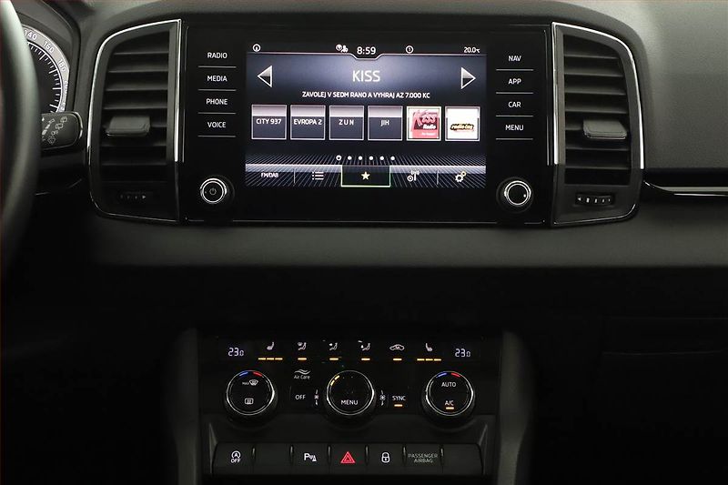Škoda Karoq (2021) Style 2.0 TDI, ČR,1.maj, Navi - fotka 9 z 20