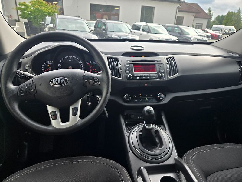 Kia Sportage (2013) 1.6 GDI TOP STAV - fotka 12 z 19