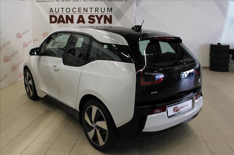 BMW i3 0,7 REX 60AH 125KW - fotka 6 z 30
