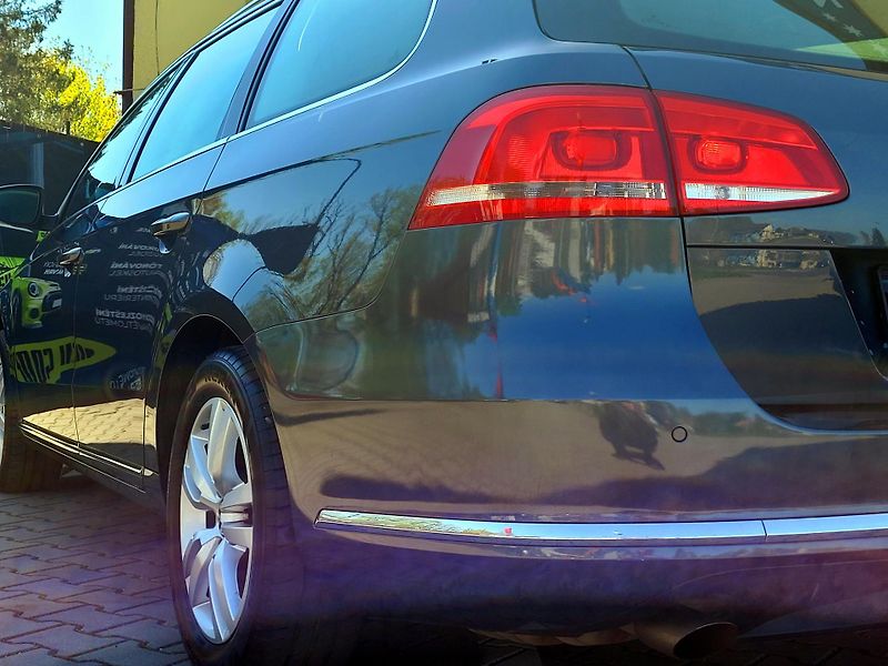 Volkswagen Passat TSi HIGHLINE,málo najeto  - fotka 50 z 51