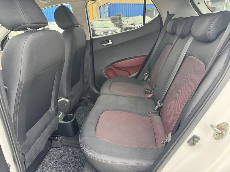Hyundai i10 (2017) 1.2 64KW 1.Majitel 104000km! - fotka 21 z 29