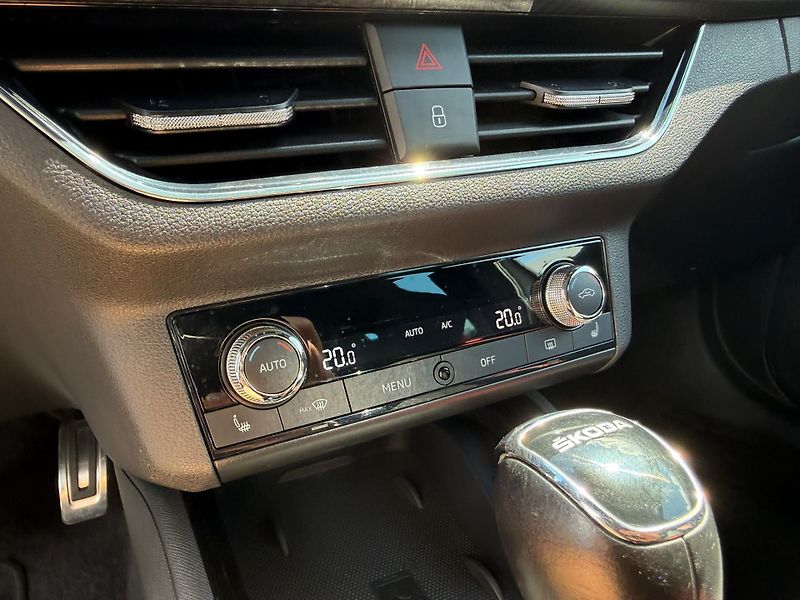 Škoda Scala Monte Carlo 1.5 TSI 110kw DSG - fotka 17 z 26