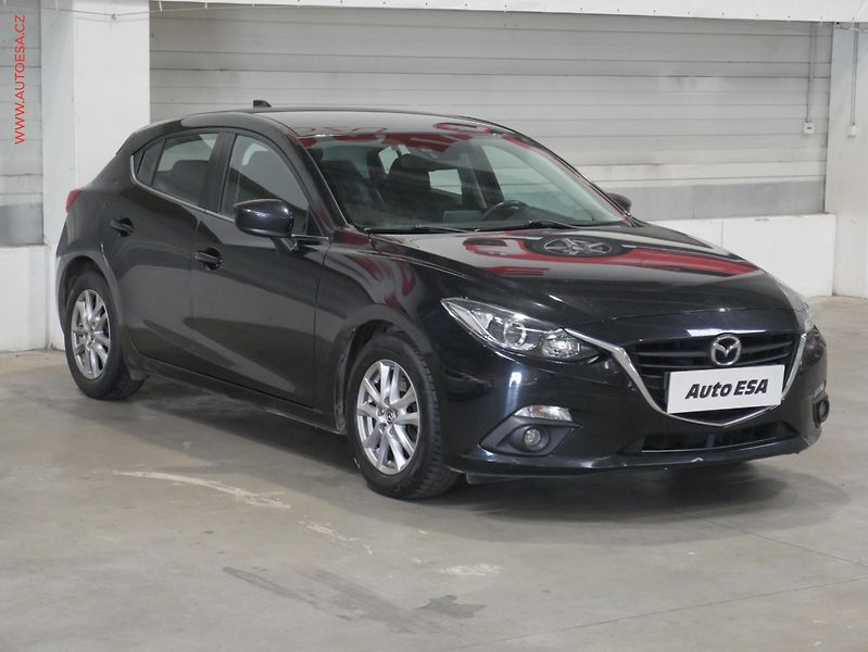 Mazda 3 (2014) 2.0 i, ČR, Navi, xenon - fotka 1 z 18