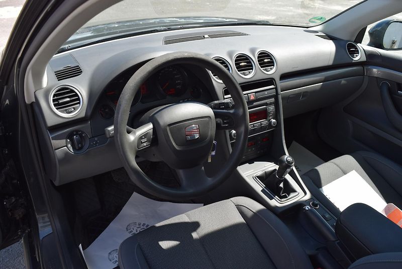 Seat Exeo (2010) 2.0TDI 88kw REFERENCE VÝHŘEVY - fotka 21 z 44