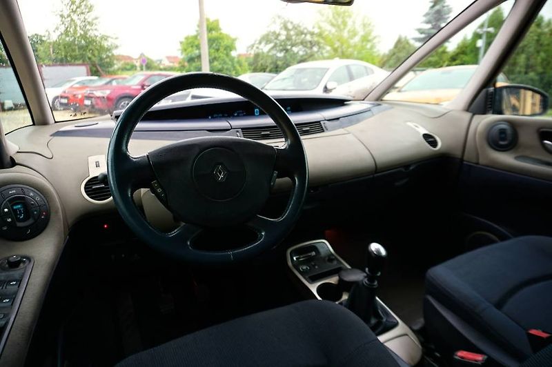 Renault Espace (2005) EXPRESION 1,9 DCI 88 kW - fotka 28 z 41