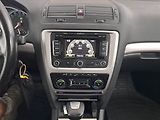 Škoda Octavia (2012) Ambition 2.0 TDI, Automat - náhled 12