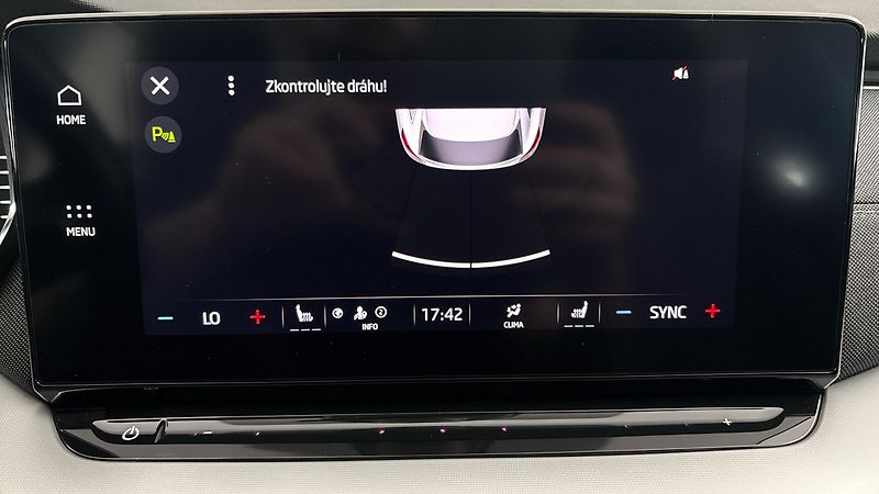 Škoda Octavia 1.5 TSI E-Tec DSG Style Combi - fotka 12 z 26