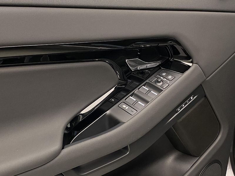 Land Rover Range Rover Evoque D165 R-DYNAMIC SE  AWD AUT - fotka 25 z 61