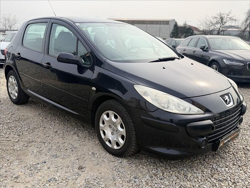 Peugeot 307 1,6 HDI DIGIKLIMA - fotka 3 z 22
