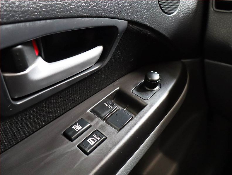 Suzuki SX4 (2014) 1.6 VVT, ČR,1.maj - fotka 16 z 18