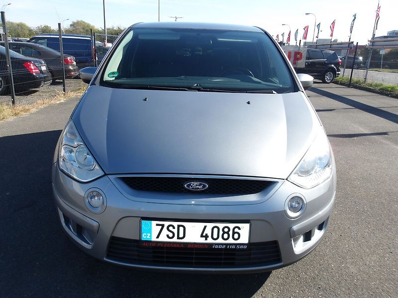 Ford S-MAX 2,0i 107kW ! KRASAVEC !!! - fotka 6 z 32